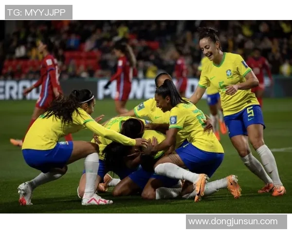 巴西女足球星引领新时代足球潮流 成就与挑战并存