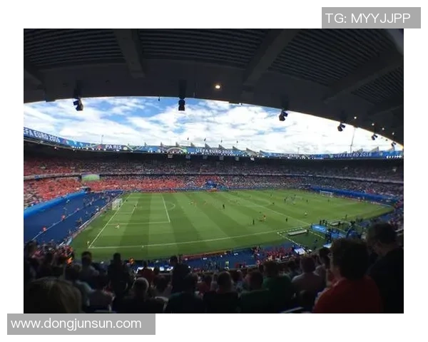 巴黎足球巨星闪耀赛场 打造法兰西足球新辉煌