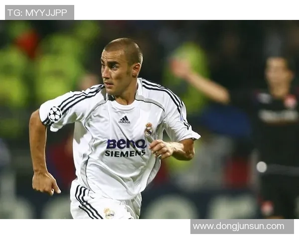 足坛七号球星中那些既能踢球又具传奇色彩的足球巨星们